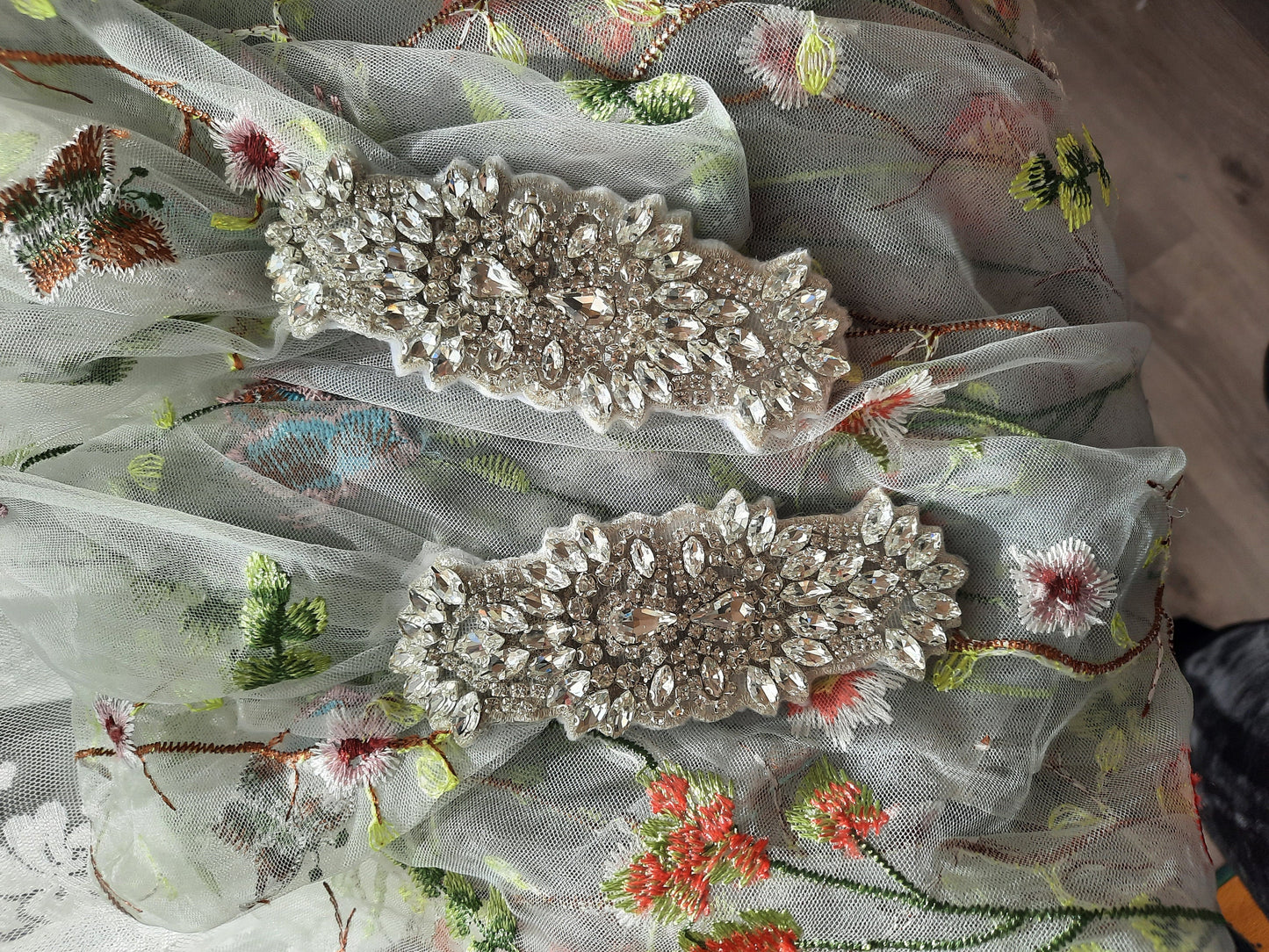 Wildflower wedding cape / Floral bridal cape / Flower wedding cover-up / Woodland wedding oufit
