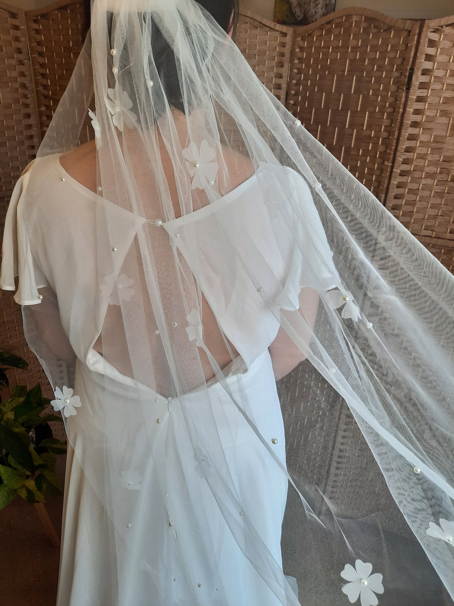 Soft white floral & pearl veil. Veil with 3d flowers and pearls. Classic veil with a twist.