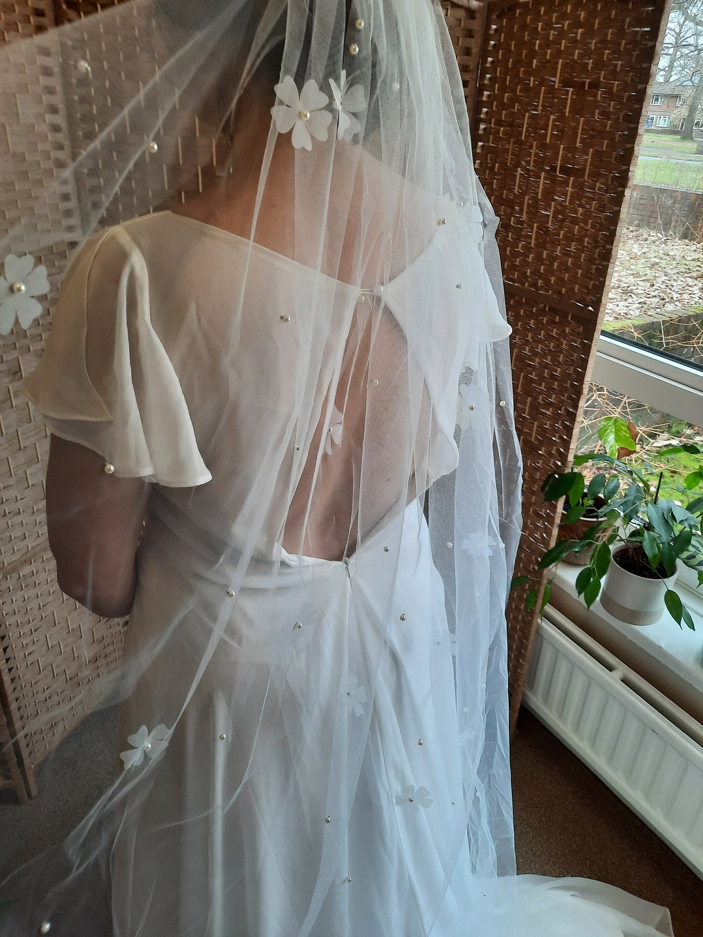 Soft white floral & pearl veil. Veil with 3d flowers and pearls. Classic veil with a twist.