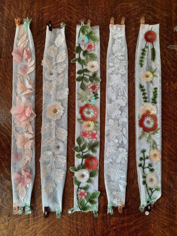 Bridal belt sash / Floral bridal belt / Embroidered bridal sash / Sequin flower belt / Bridesmaid sash / Flower girl Sash / Matching Bridal