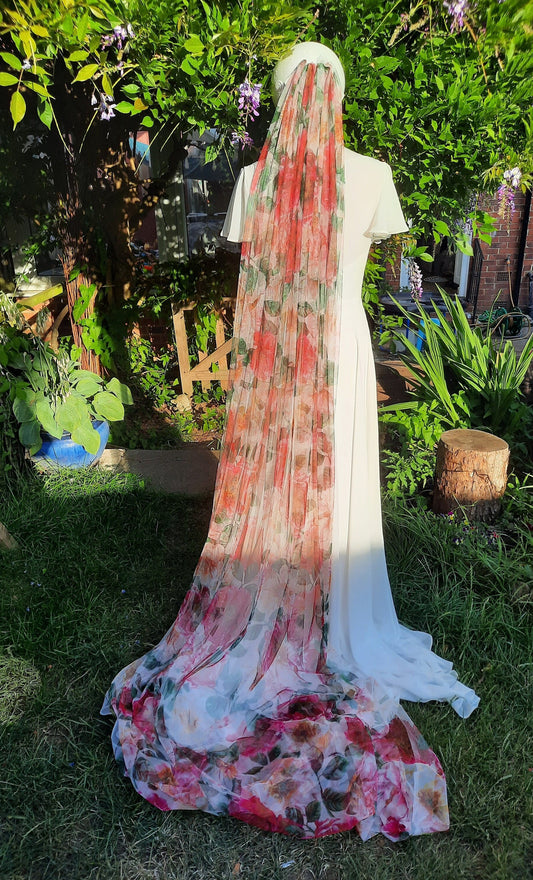 Red Rose Wedding Cape, Floral Bridal Veil
