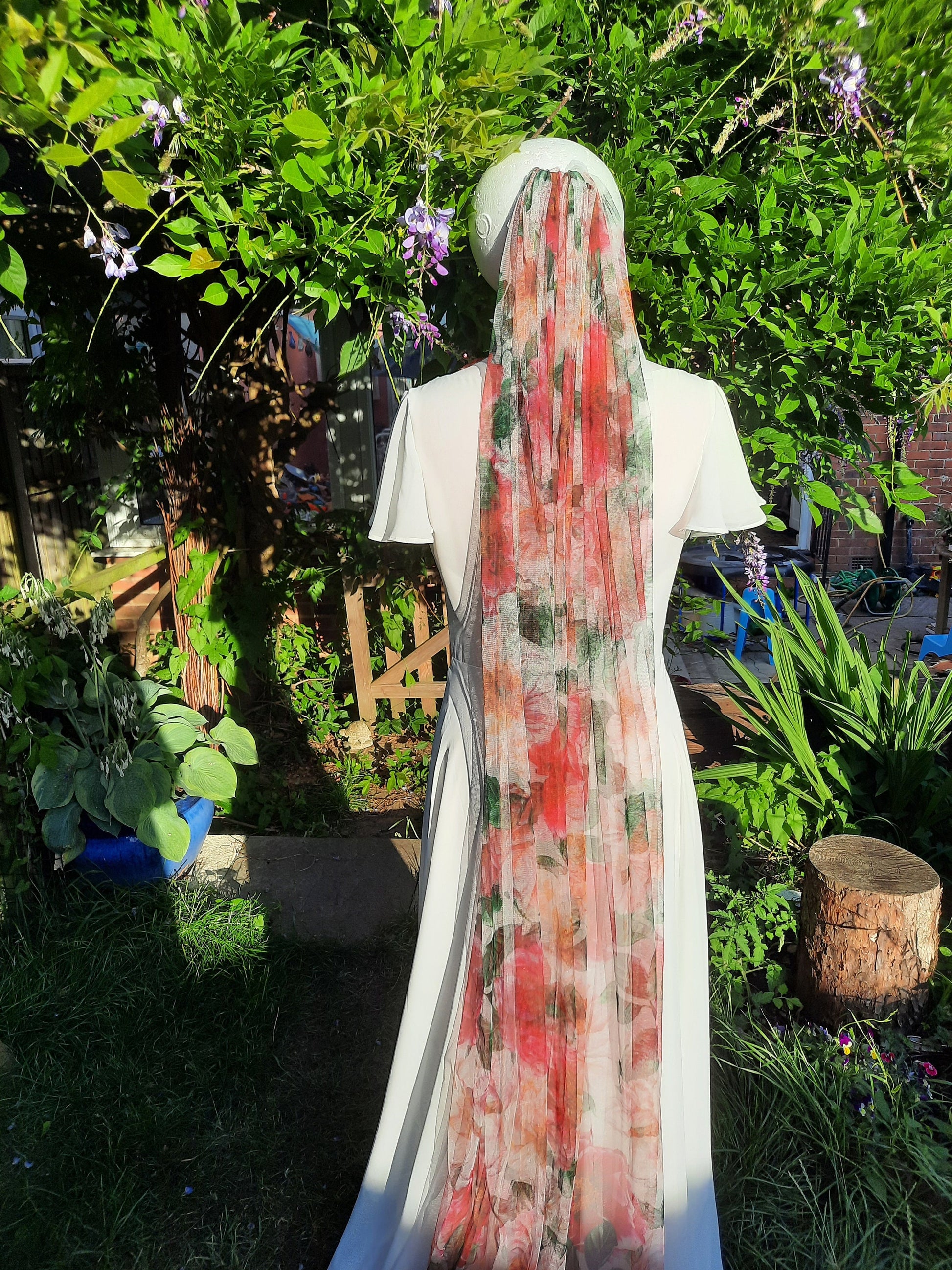 Red Rose Wedding Cape, Floral Bridal Veil