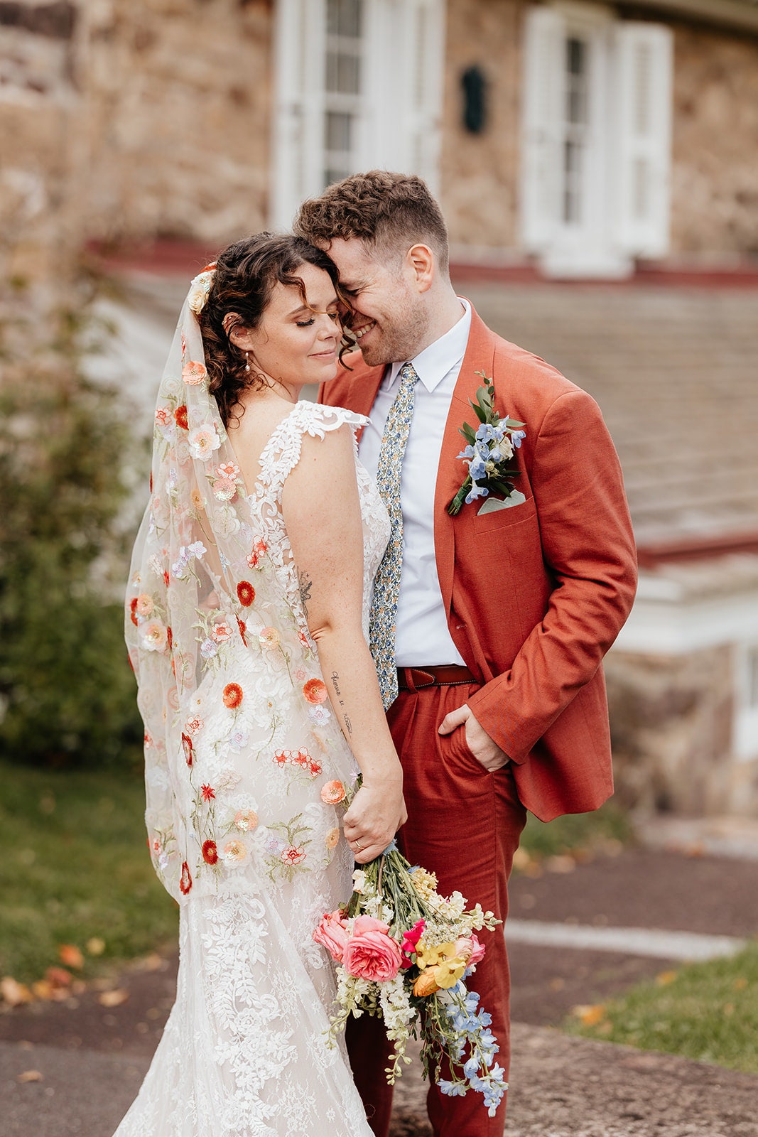 Embroidered floral wedding veil with sequins and beads - Alternative Bridal Veil