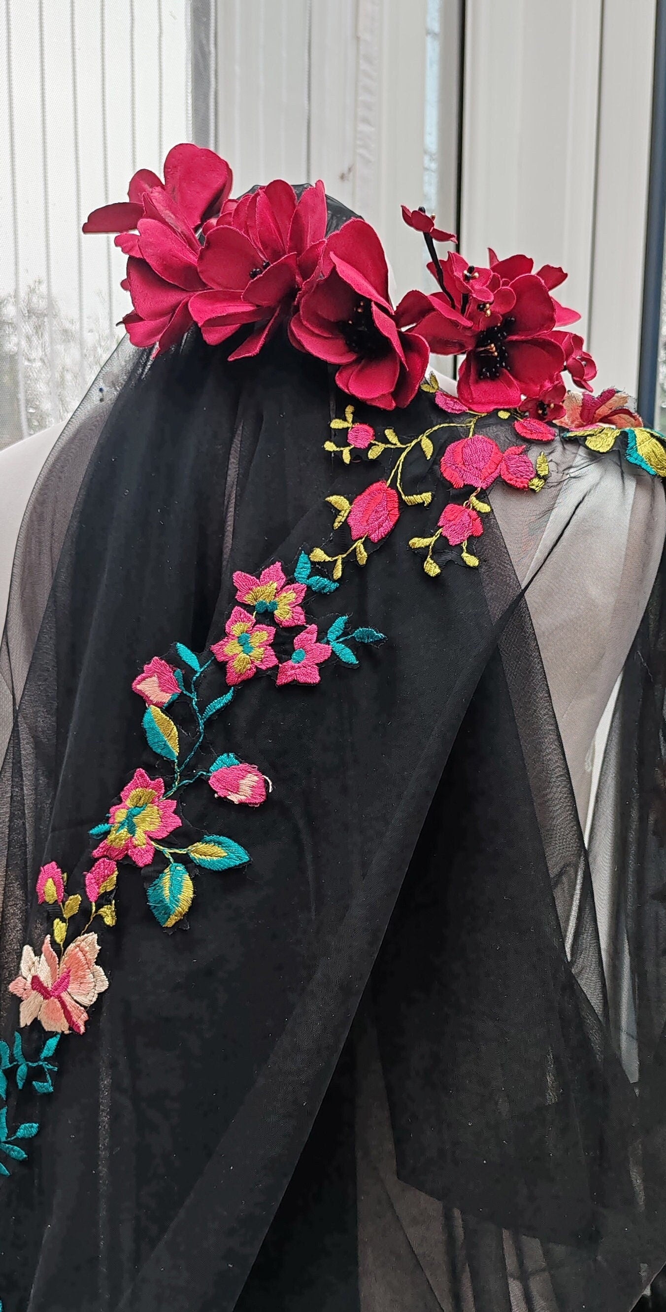 Black Floral Bridal Drop Veil - Burgundy & Red Roses