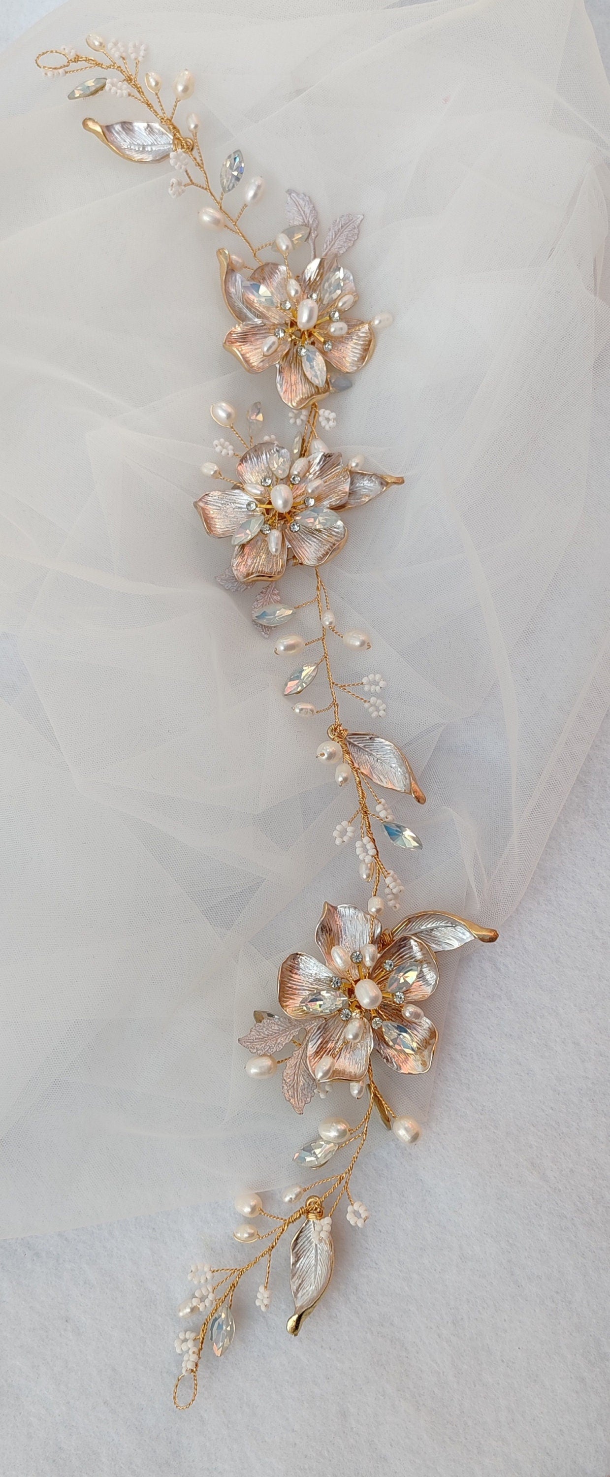 Wild Rose Flower Crown, Pearl Bridal Hair Comb, Rose Gold Wire