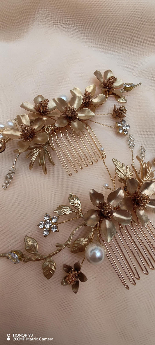 Gold Flower Bridal Hair Comb, Rhinestone Pearl Hairpiece