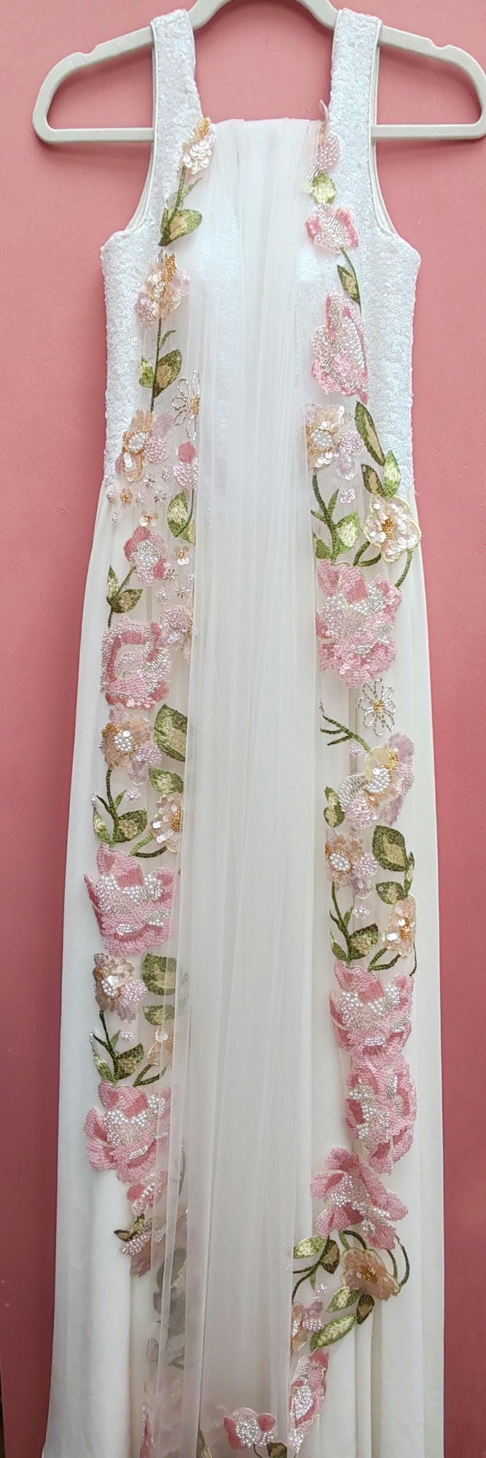 Pink floral wedding veil. Trim and Train design. Embroidered Flower Bridal Veil, Evelyn.