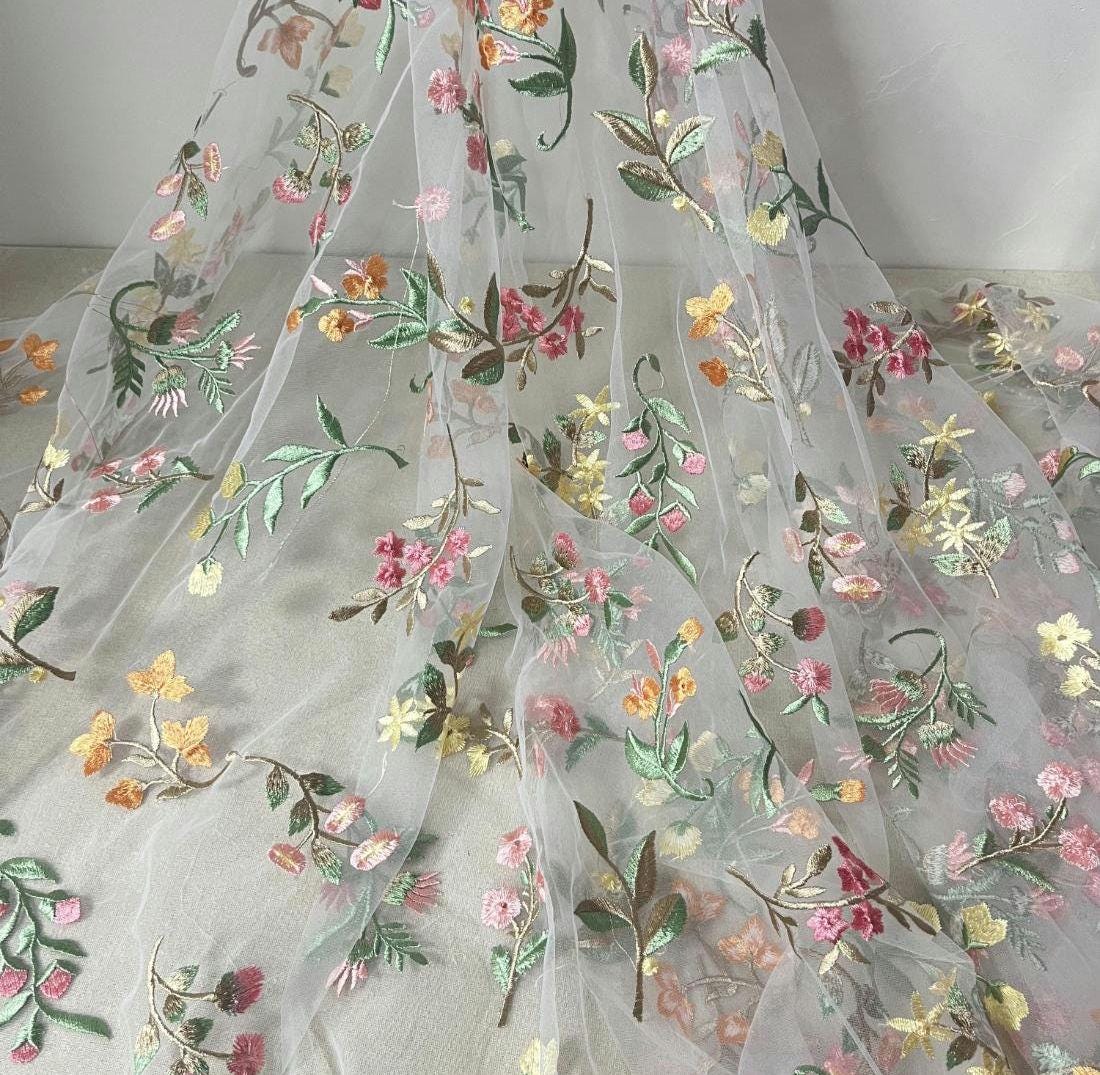 Embroidered Wildflower Wedding Veil: Alternative Bridal, Woodland Style. 'Rachel'