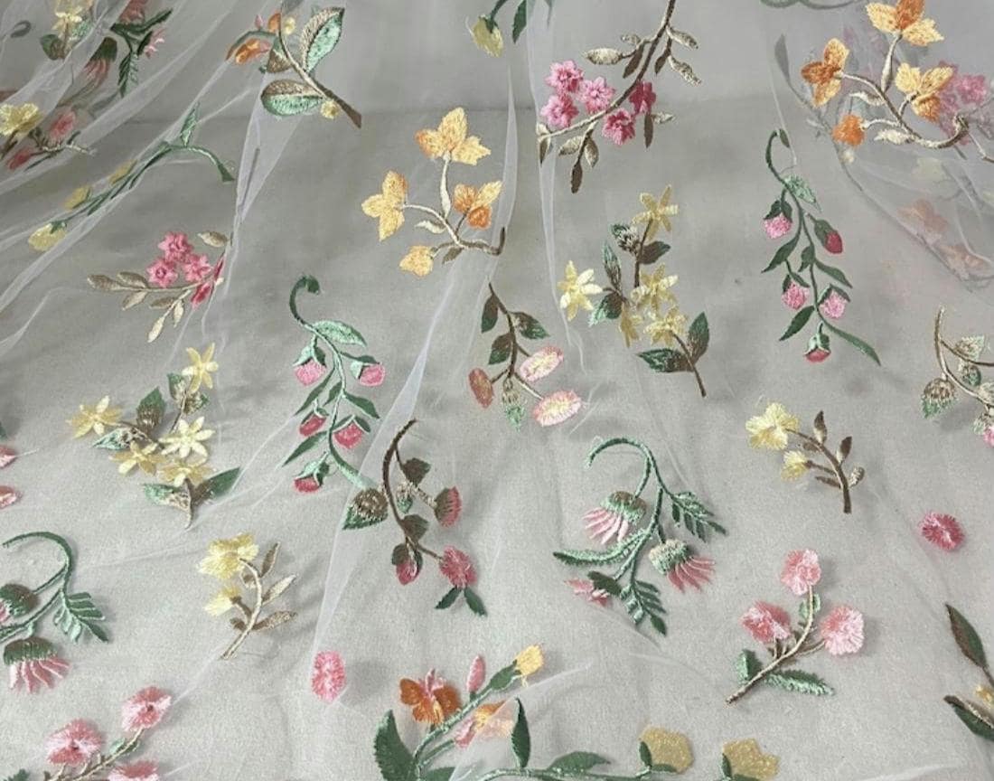 Embroidered Wildflower Wedding Veil: Alternative Bridal, Woodland Style. 'Rachel'