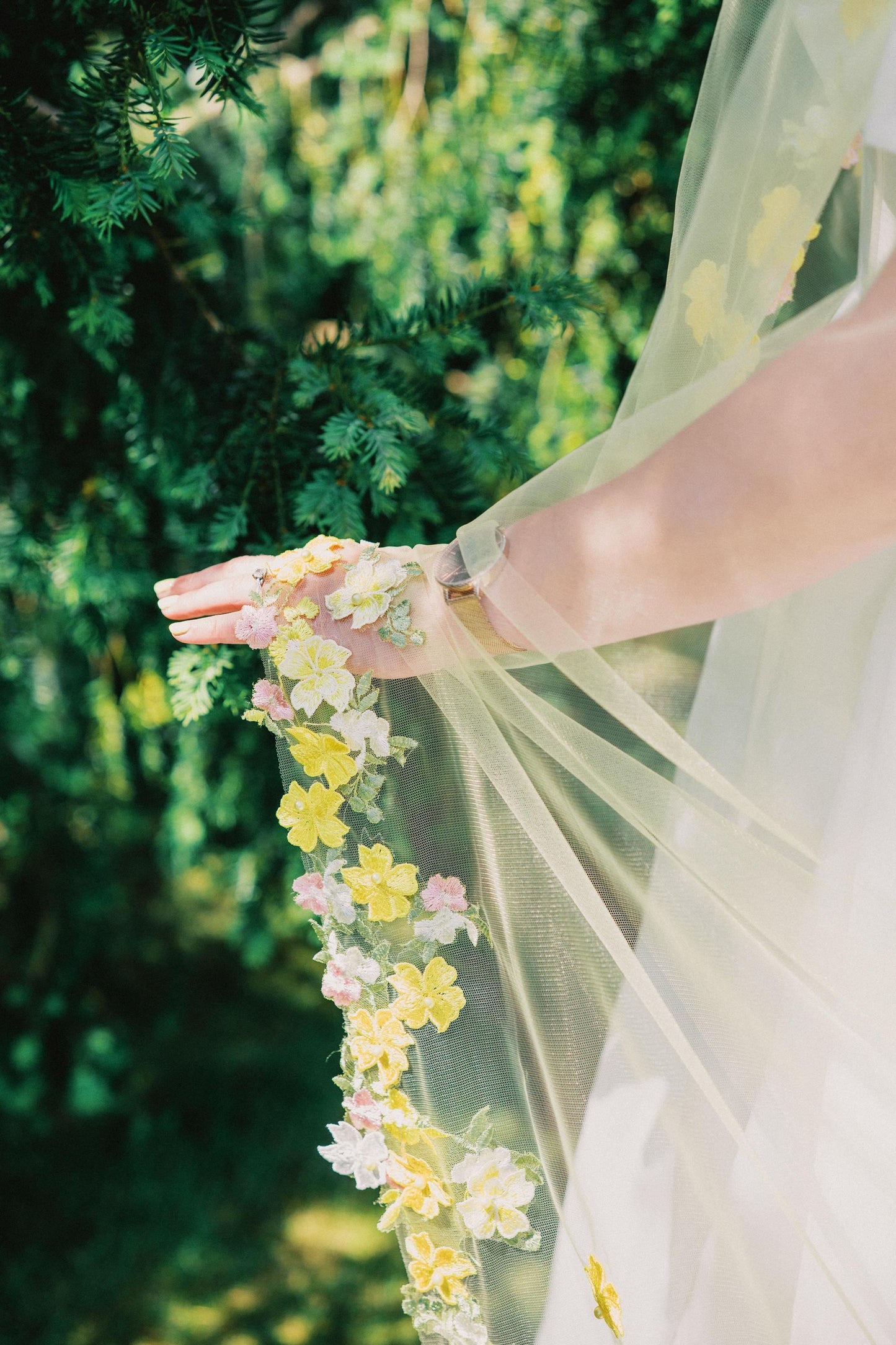 Embroidered Floral Wedding Veil: Yellow Flowers and Pearls