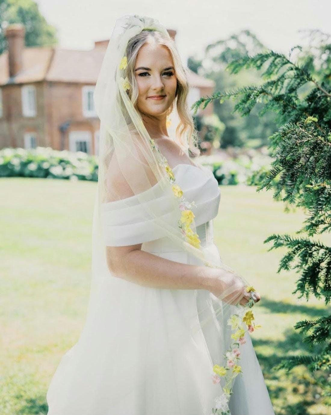 Embroidered Floral Wedding Veil: Yellow Flowers and Pearls