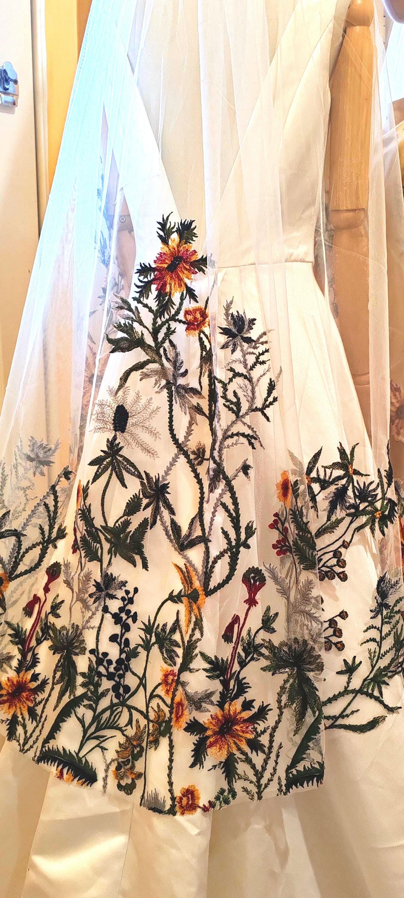 Woodland Embroidered Flower Wedding Veil - Wild Fall Floral Bridal Veil 'Oriana'