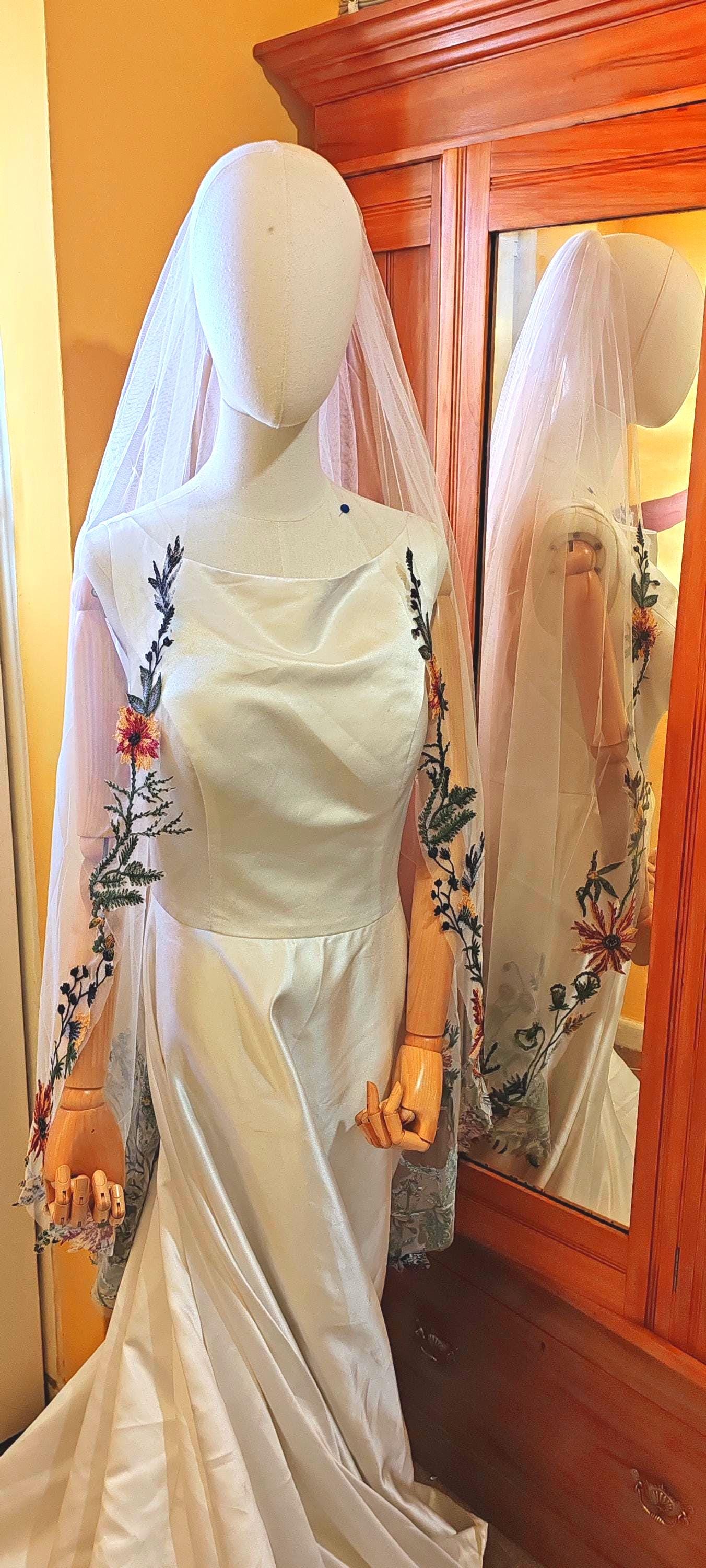 Woodland Embroidered Flower Wedding Veil - Wild Fall Floral Bridal Veil 'Oriana'