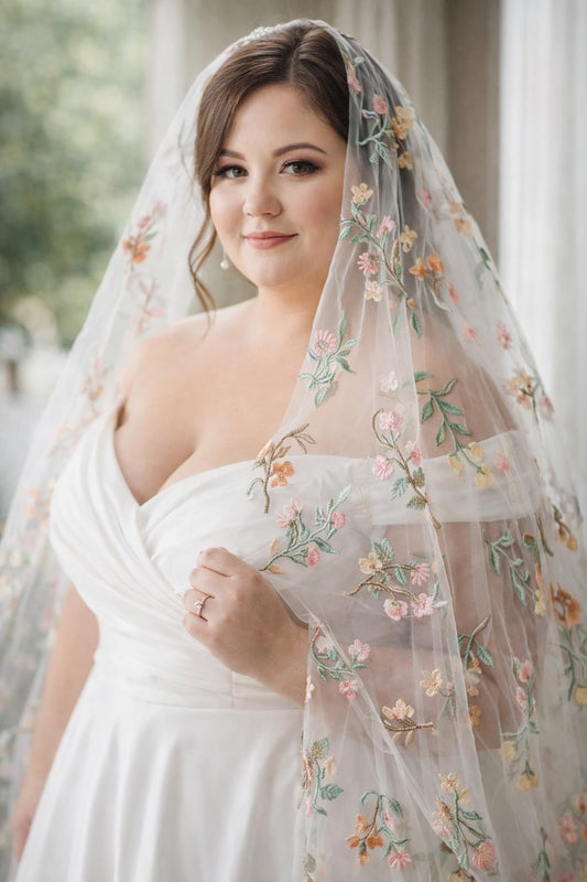Embroidered Wildflower Wedding Veil: Alternative Bridal, Woodland Style. 'Rachel'