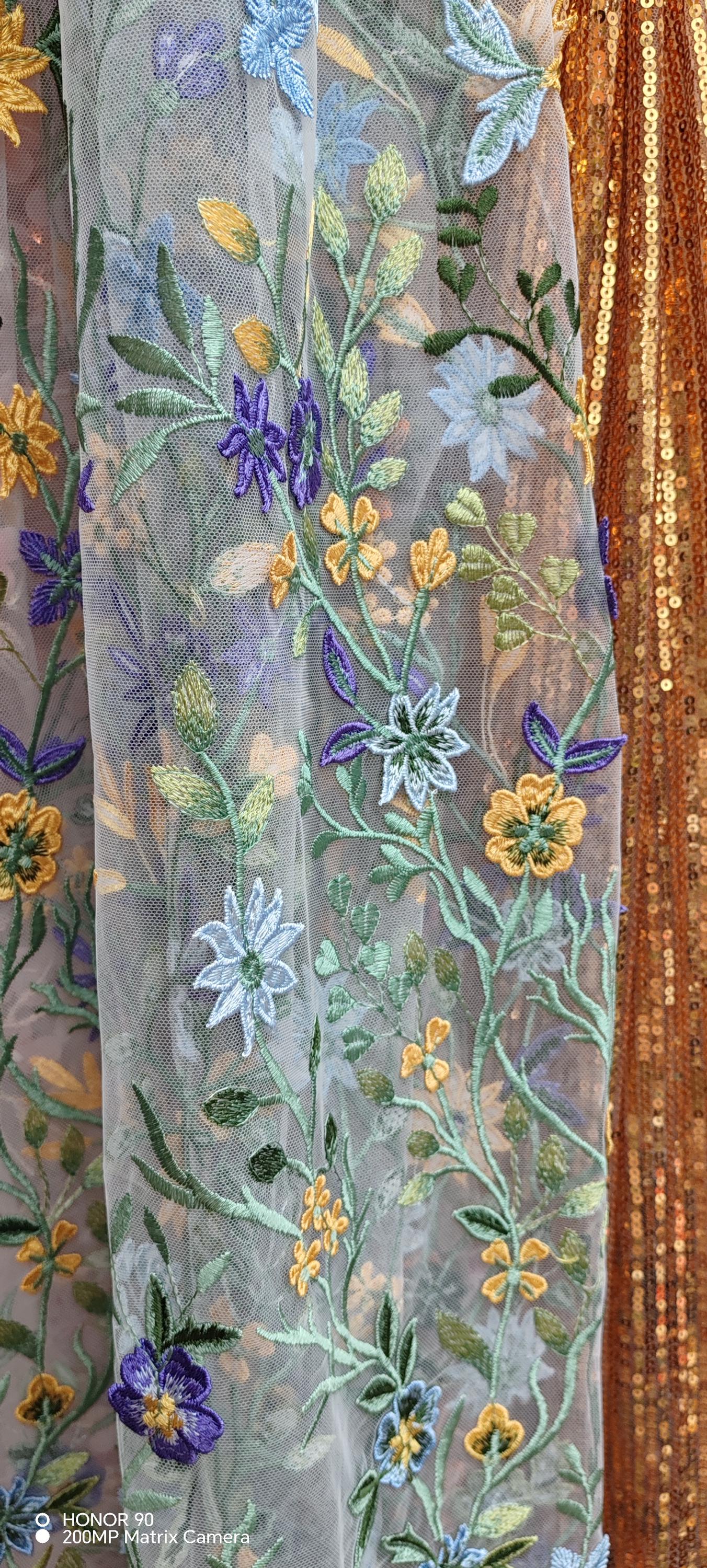 Embroidered Wildflower Wedding Veil: "Megan" Trim and Train style. Alternative Bridal Veil