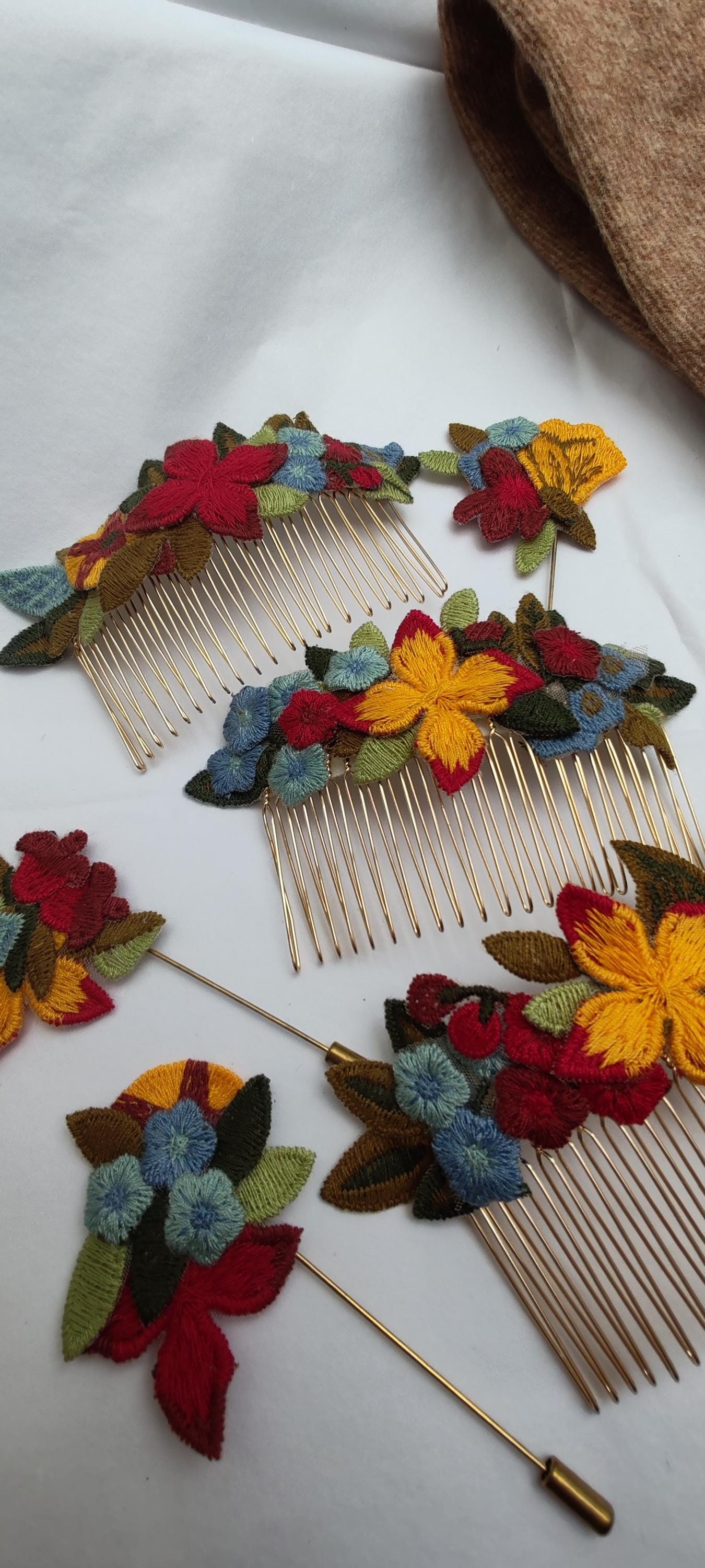 Floral tie. Matching groomsman tie. Floral tie matching brides veil.