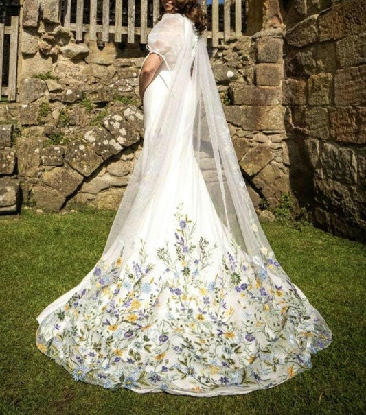 Embroidered Wildflower Wedding Veil: "Megan" Trim and Train style. Alternative Bridal Veil