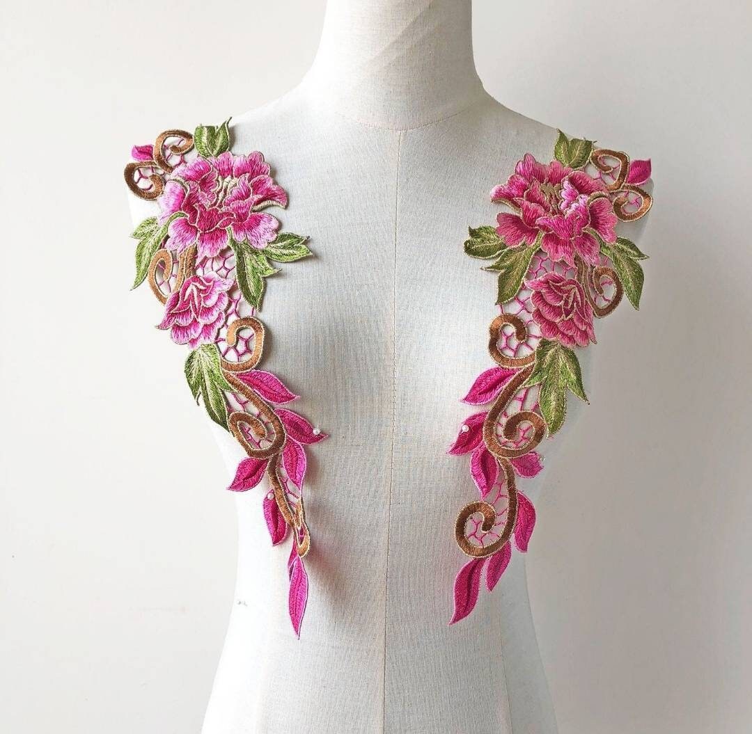 Hot pink Cape / Fuchsia bridal cape with floral appliques / Pink bridal cape / Alternative bridalwear / Colourful bridal cape