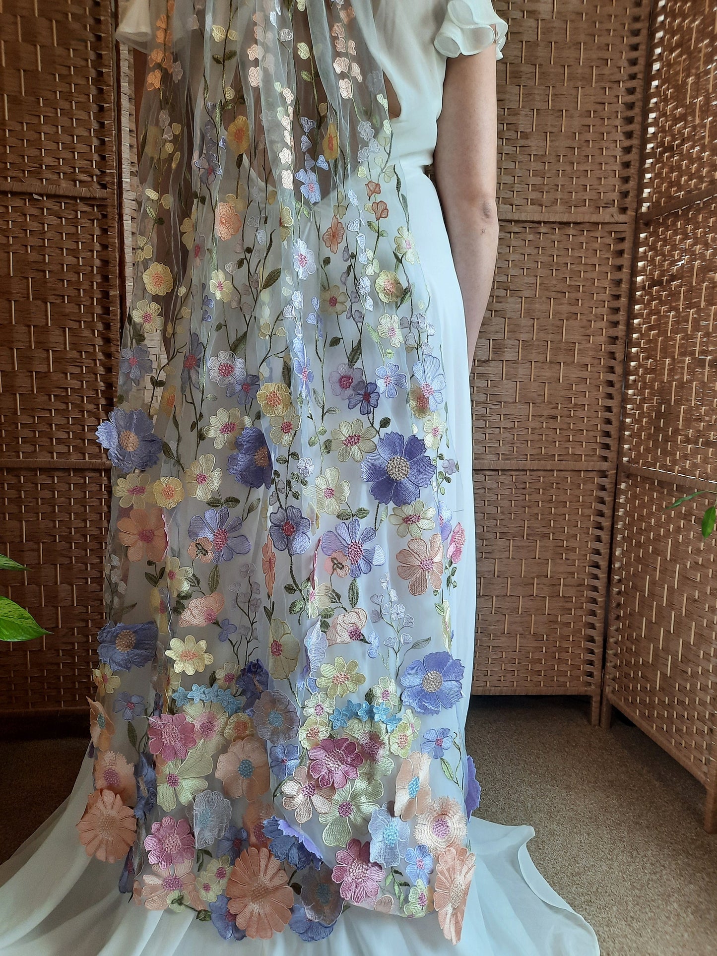 Colourful floral veil. Veil with embroidered flowers. Alternative bridal veil.