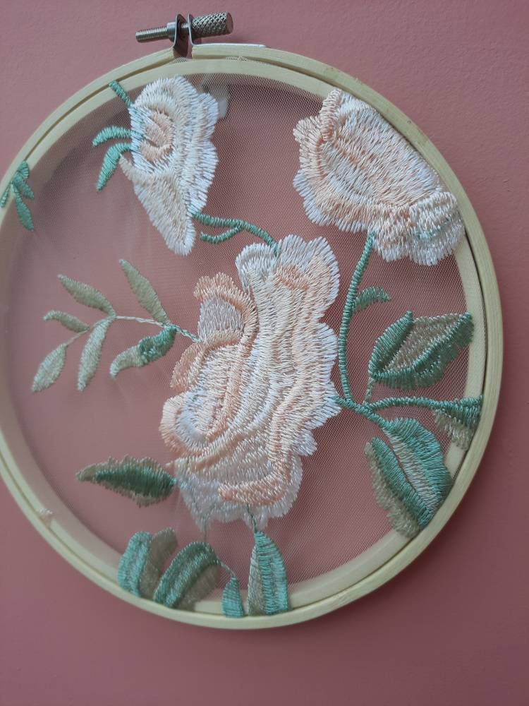 Embroidery hoop decorative wall art / keepsake / Veil keepsake / Bridal gift / Wedding gift